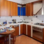 Anna E Leo - Casa Di Leo * Pietra Montecorvino
